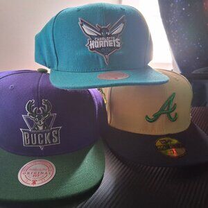 3 Brand new hats 2 snapback one 7 3/8 fitted